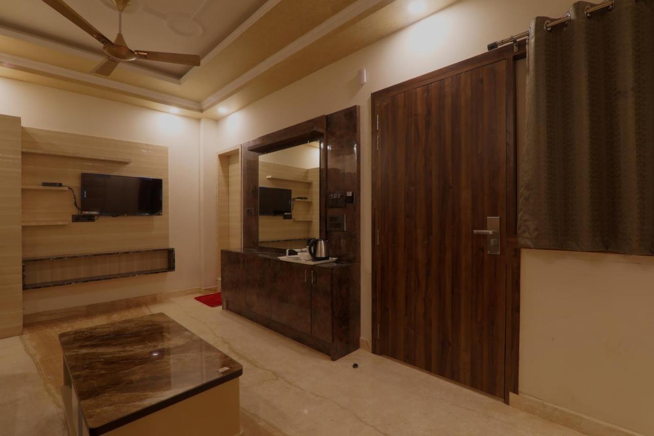 Shri Tirupati Residency Hotel Lucknow Exterior foto